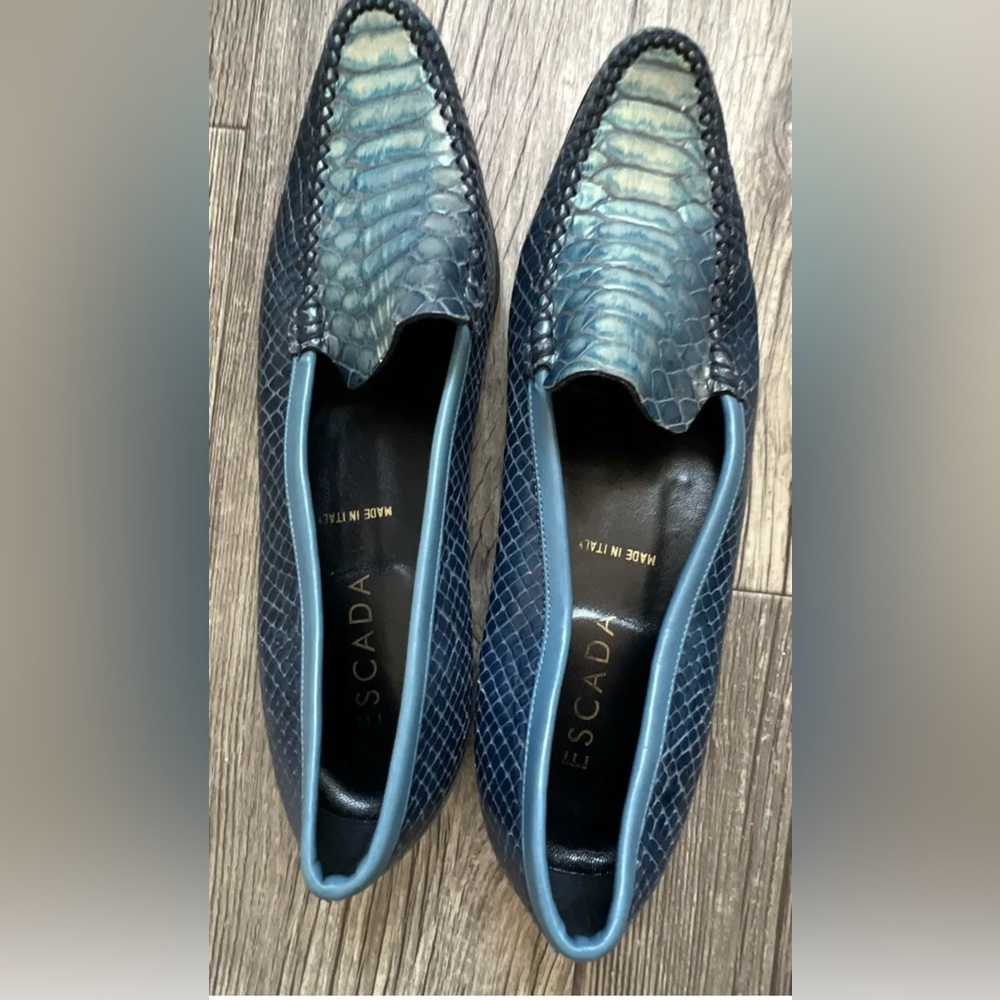 Escada Animal print moccasin. Size 38 1/2